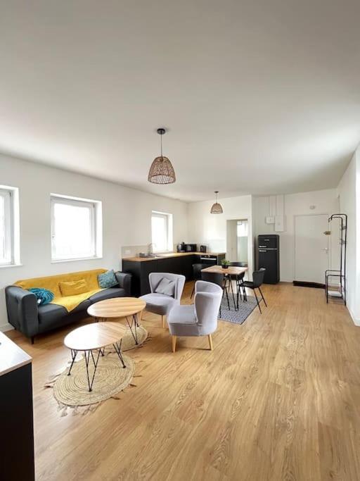 Banjul - Bel Appartement A Reims Bagian luar foto