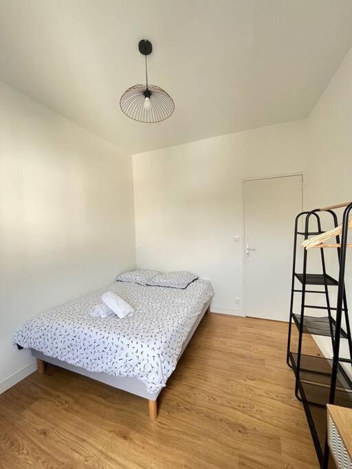 Banjul - Bel Appartement A Reims Bagian luar foto